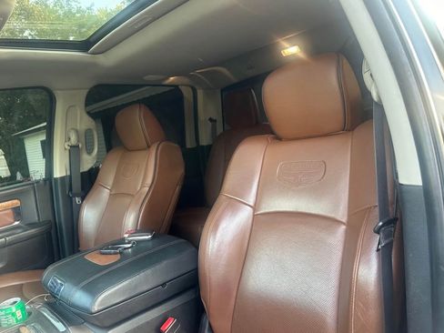 Used 2018 RAM 2500 Longhorn w/ Snow Chief Group AWD/4WD image 9