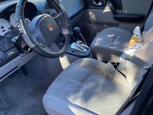 Used 2005 Saturn Vue 2WD image 16