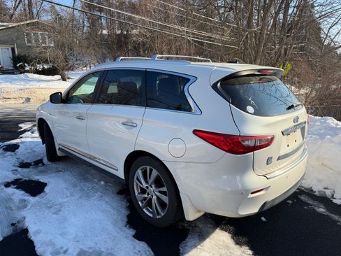 Used 2014 INFINITI QX60 FWD w/ Deluxe Touring Package image 18