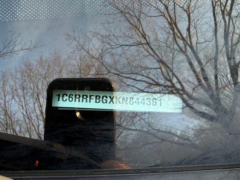 Used 2019 RAM 1500 Big Horn image 12