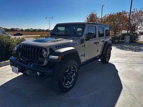 Used 2022 Jeep Wrangler Unlimited Rubicon 4xe w/ Steel Bumper Group image 9