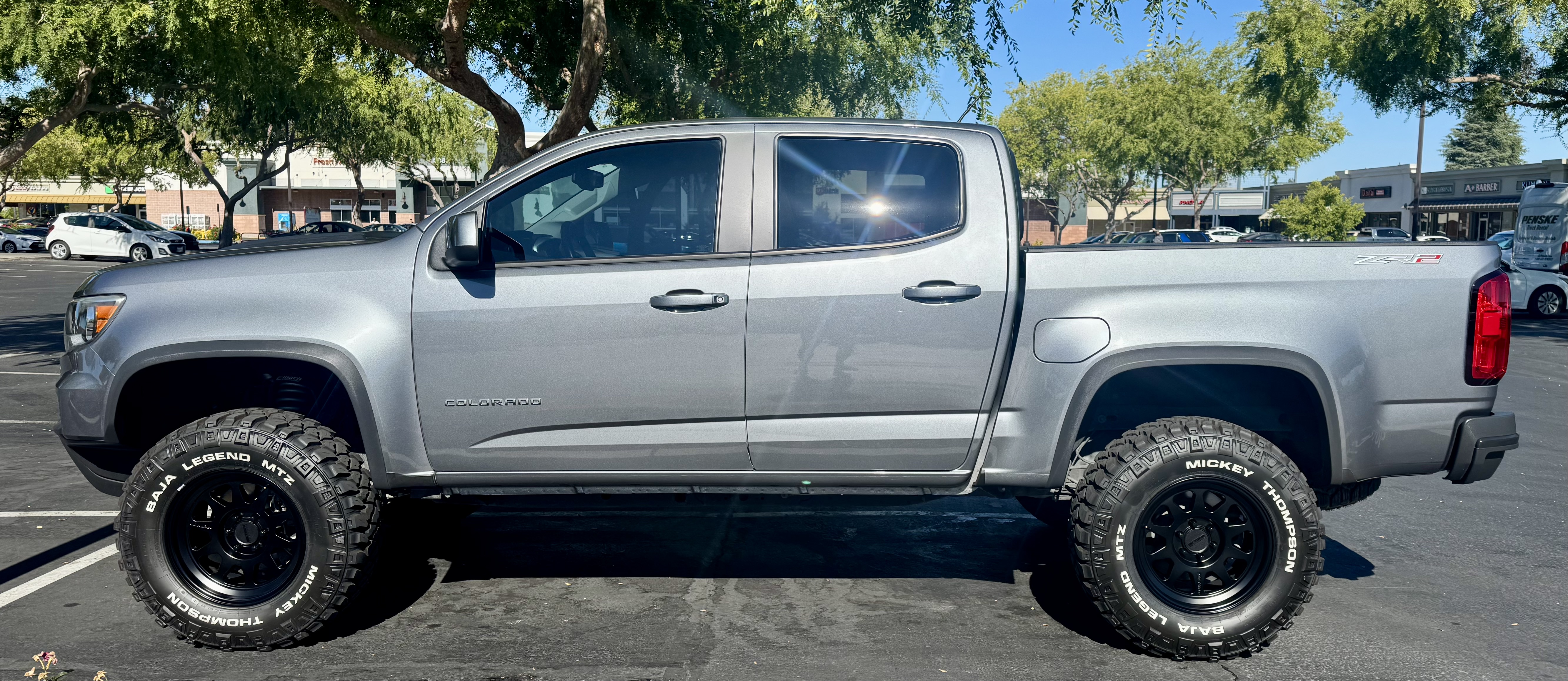 Used 2022 Chevrolet Colorado ZR2 AWD/4WD image 8
