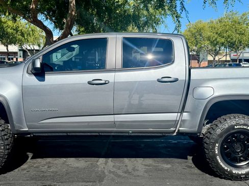 Used 2022 Chevrolet Colorado ZR2 AWD/4WD image 8