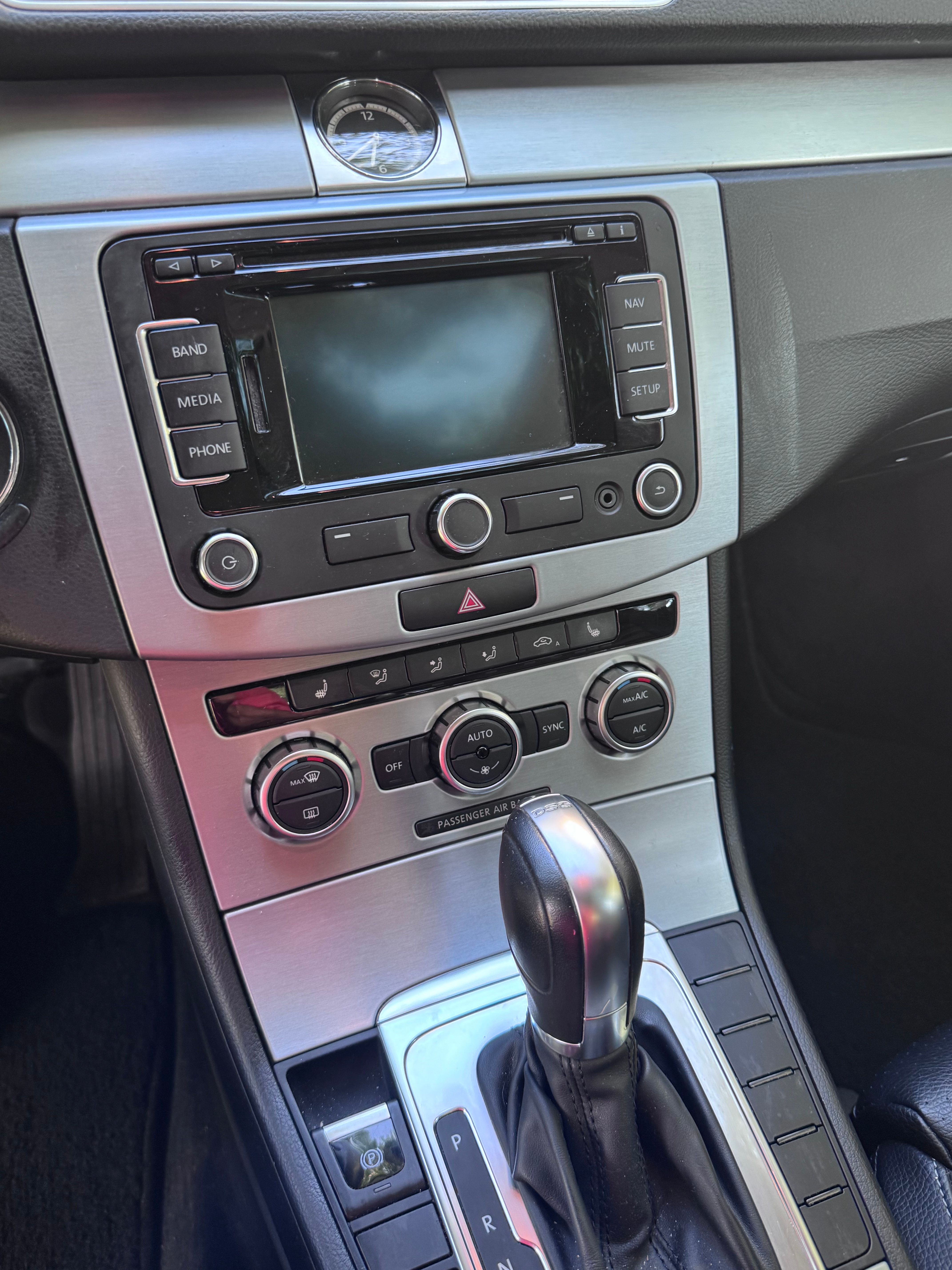 Used 2013 Volkswagen CC Lux FWD image 10