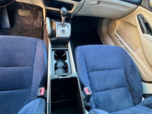 Used 2007 Honda Civic Hybrid Sedan 4D image 13