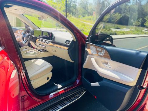 Used 2020 Mercedes-Benz GLE 450 4MATIC image 20