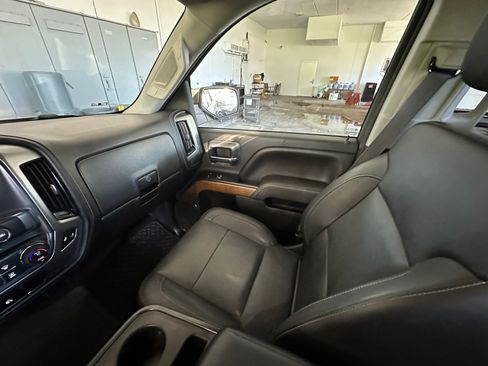 Used 2014 Chevrolet Silverado 1500 LTZ image 14