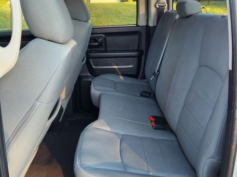 Used 2013 RAM 1500 Express image 14