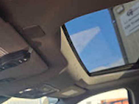 Used 2020 GMC Sierra 1500 SLT w/ SLT Premium Plus Package image 9