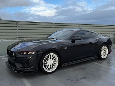 Used 2024 Ford Mustang GT image 14