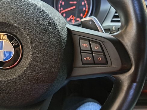 Used 2013 BMW Z4 sDrive35i image 22
