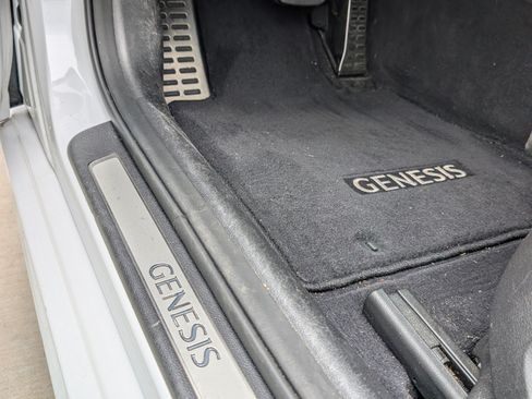 Used 2018 Genesis G80 3.3T Sport AWD/4WD image 12