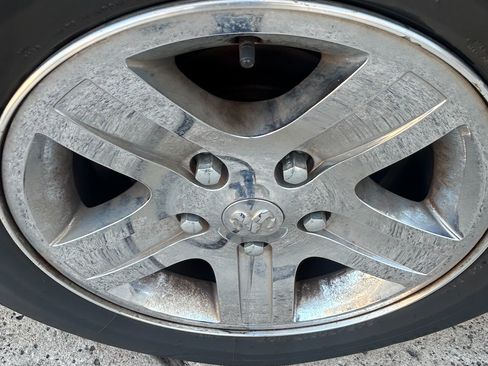 Used 2005 Dodge Durango Limited w/ Travel Convenience Group image 24