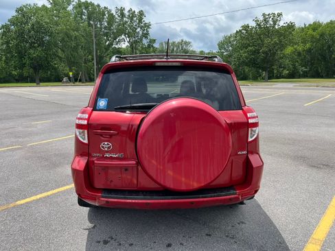 Used 2009 Toyota RAV4 4WD image 6