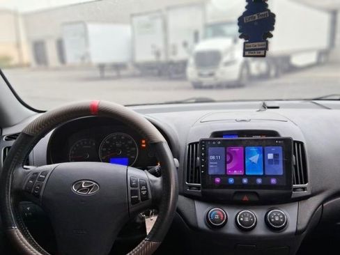 Used 2009 Hyundai Elantra SE image 6