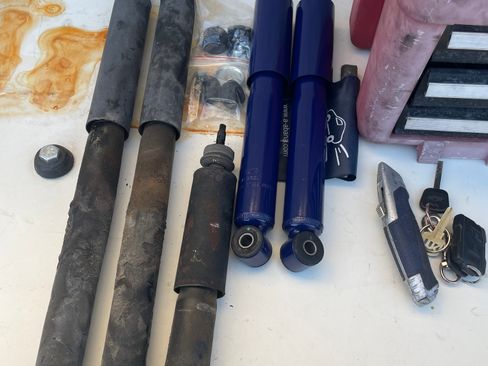 Used 1993 Nissan Pickup 2WD Regular Cab image 11