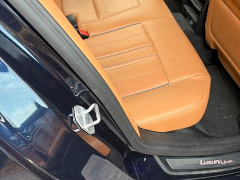 Used 2018 BMW 540i image 13