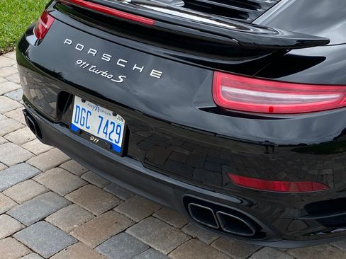 Used 2016 Porsche 911 Turbo S image 4