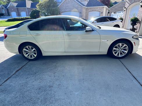 Used 2014 BMW 528i xDrive Sedan AWD/4WD image 6