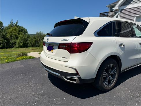 Used 2017 Acura MDX SH-AWD image 8