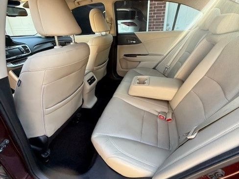 Used 2015 Honda Accord EX-L image 20