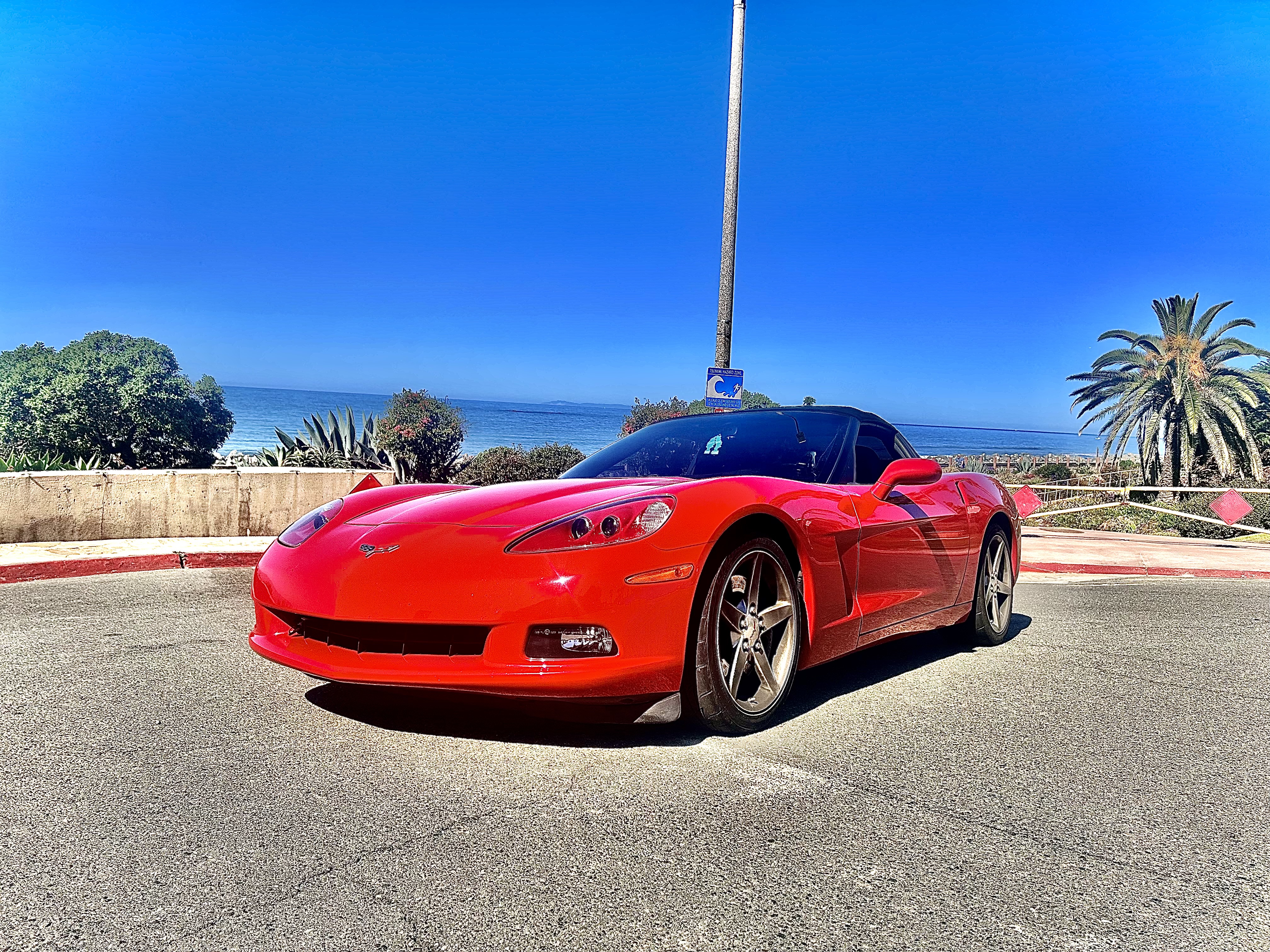 Used 2005 Chevrolet Corvette Convertible w/ Preferred Equipment Group RWD image 9