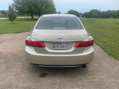 Used 2015 Honda Accord EX-L image 8
