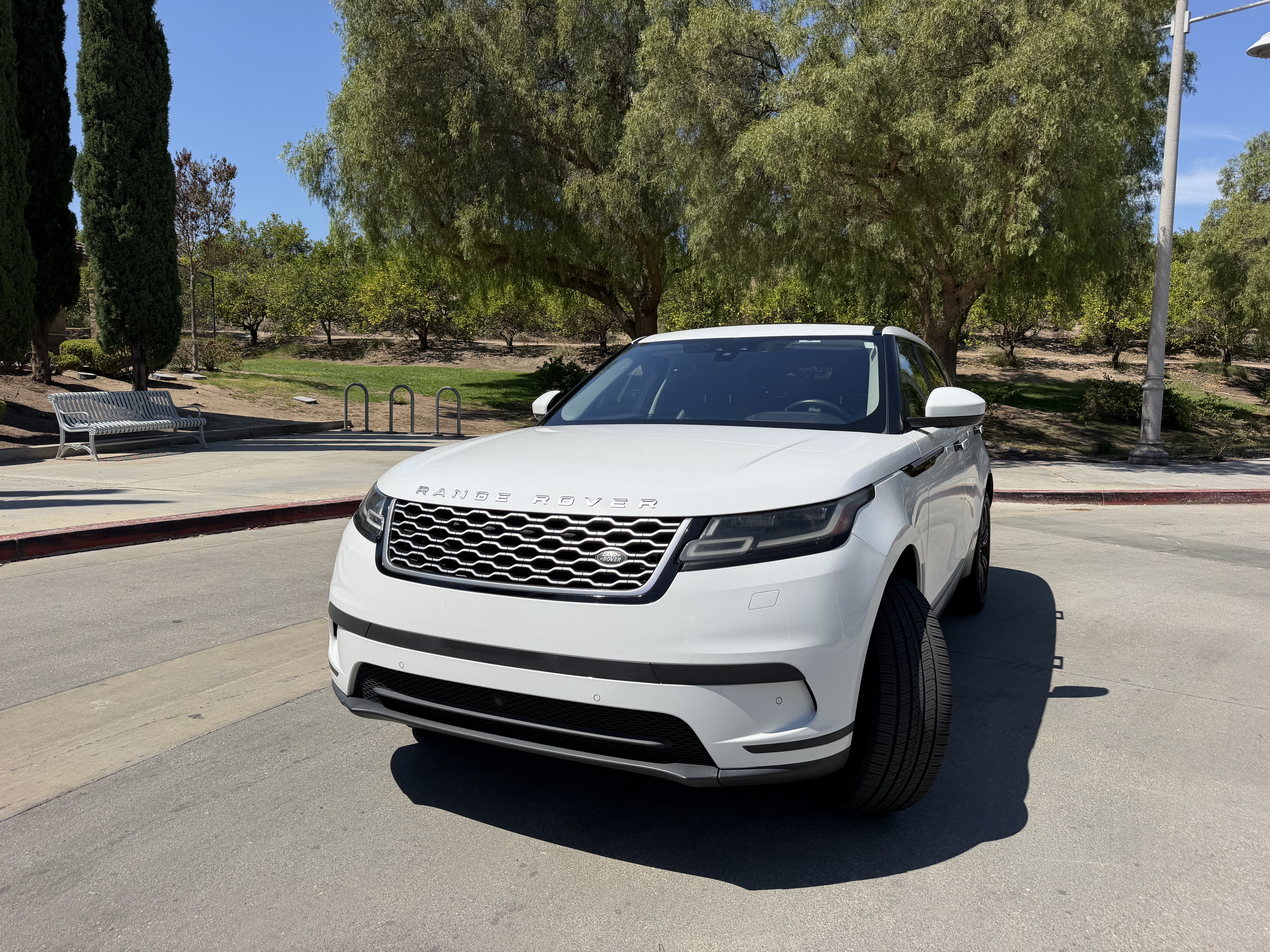 Used 2020 Land Rover Range Rover Velar S AWD/4WD image 4