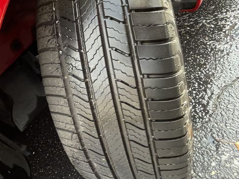 Used 2007 Volkswagen Beetle Convertible w/ Package 1 image 24