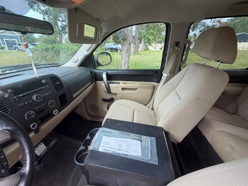 Used 2010 Chevrolet Silverado 1500 2WD Crew Cab Hybrid image 6