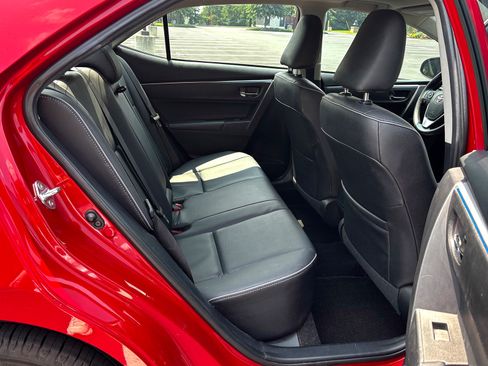 Used 2015 Toyota Corolla LE Premium FWD image 9