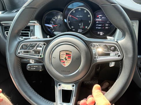 Used 2021 Porsche Macan Turbo AWD/4WD image 12
