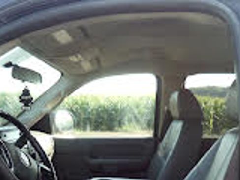 Used 2007 Chevrolet Silverado 2500 W/T w/ LS Package image 8