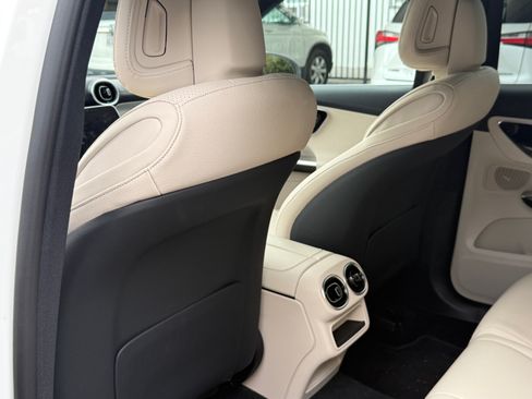 Used 2024 Mercedes-Benz GLC 300 4MATIC image 20