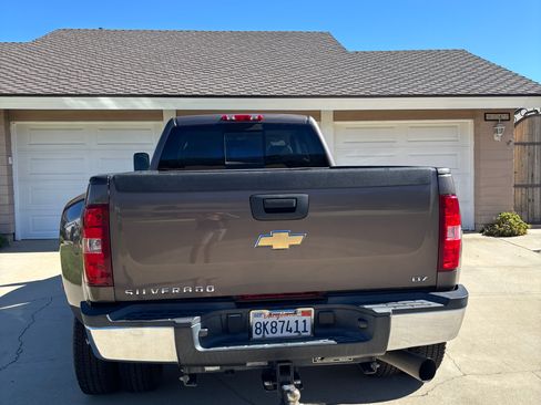 Used 2008 Chevrolet Silverado 3500 LTZ AWD/4WD image 4