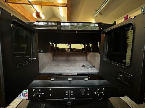Used 2006 HUMMER H1 4-Door Wagon image 13