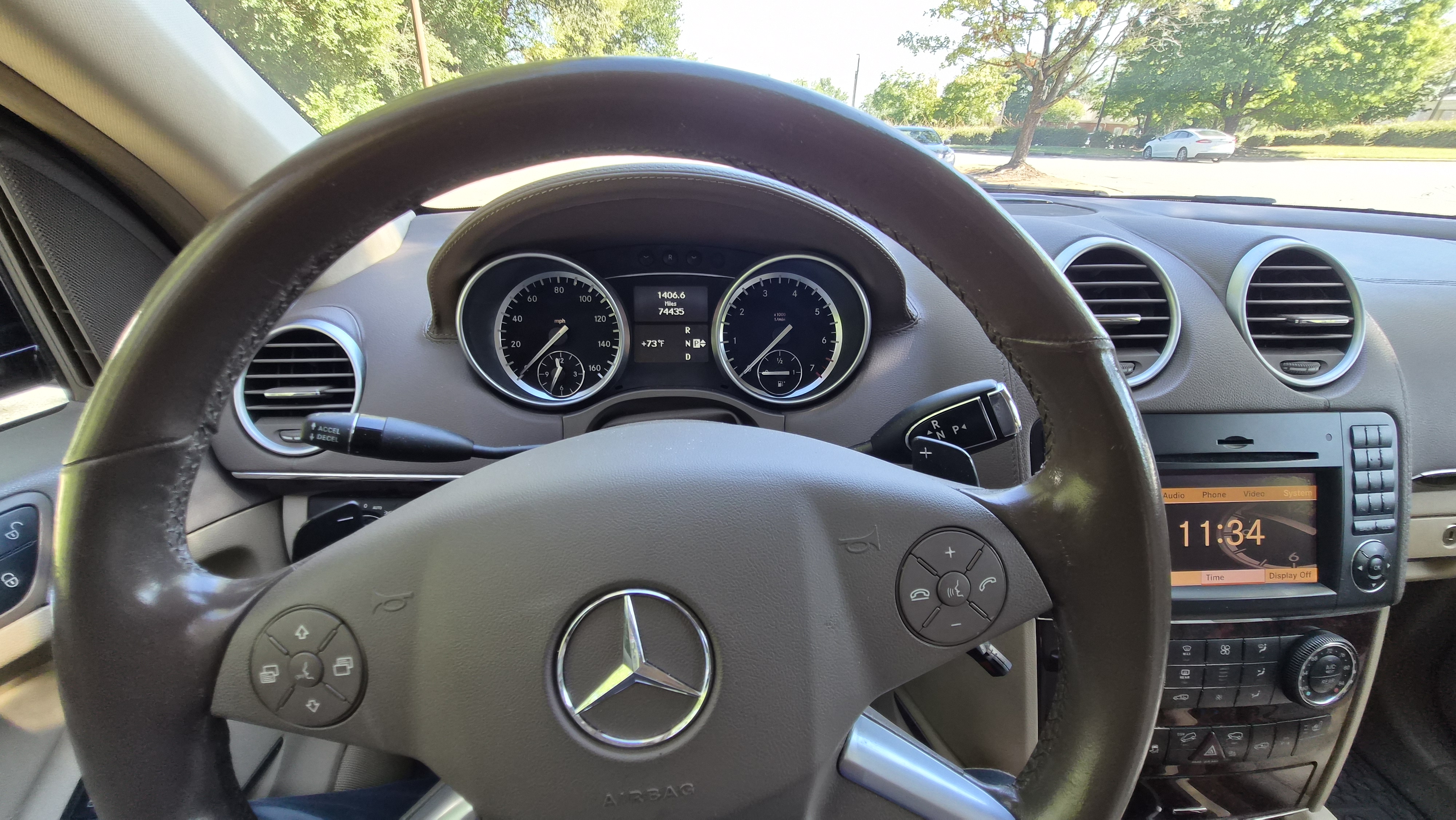 Used 2012 Mercedes-Benz GL 450 4MATIC image 13