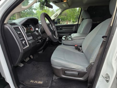 Used 2019 RAM 1500 Tradesman w/ Popular Equipment Group image 18