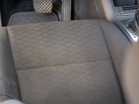 Used 2013 Volkswagen Tiguan S FWD image 8