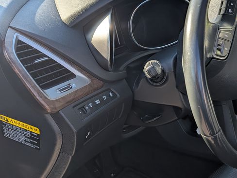 Used 2019 Hyundai Santa Fe XL SE w/ SE Premium Package 02 image 2