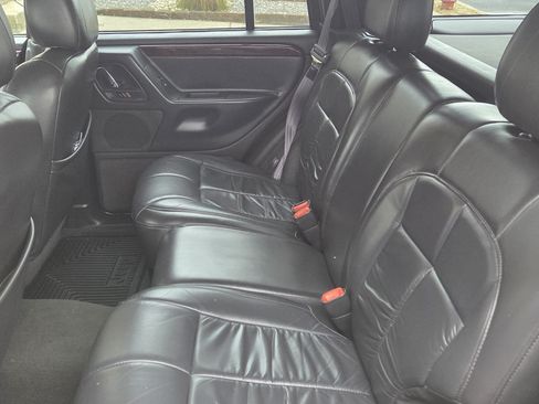 Used 2001 Jeep Grand Cherokee Limited image 13