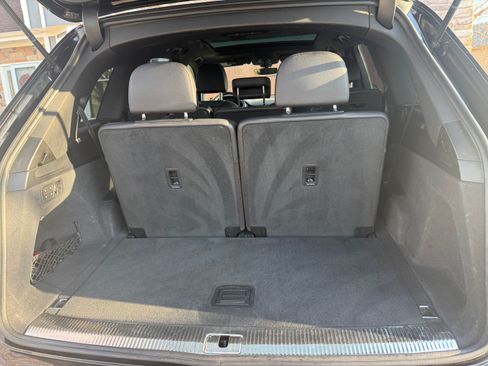 Used 2018 Audi Q7 3.0T Prestige w/ Prestige Package image 16