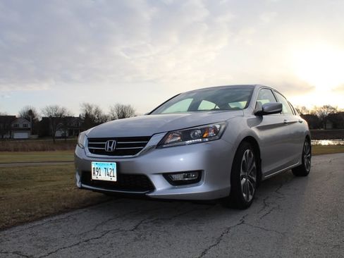 Used 2013 Honda Accord Sport image 21