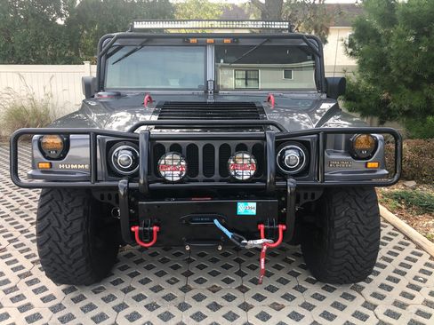 Used 2003 HUMMER H1 4-Door Wagon image 16
