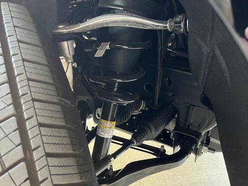 Used 2025 Chevrolet Silverado 1500 LT w/ Texas Edition Plus image 16