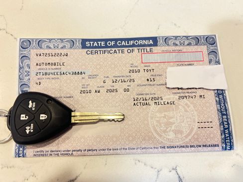 Used 2010 Toyota Corolla LE image 14