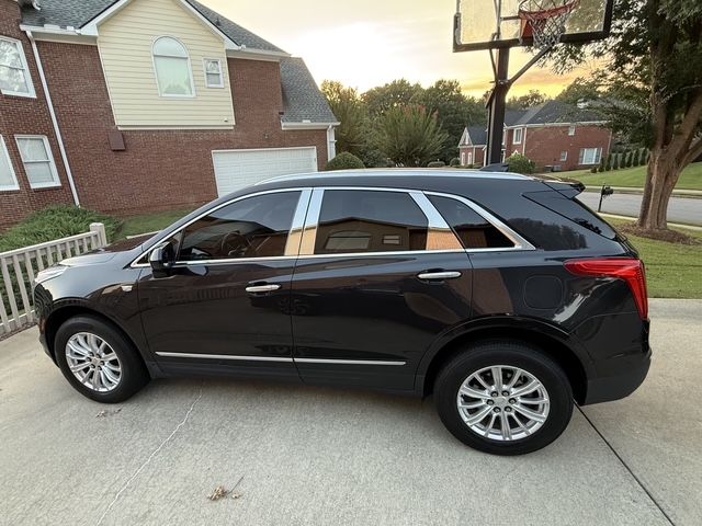 Used 2019 Cadillac XT5 FWD image 4