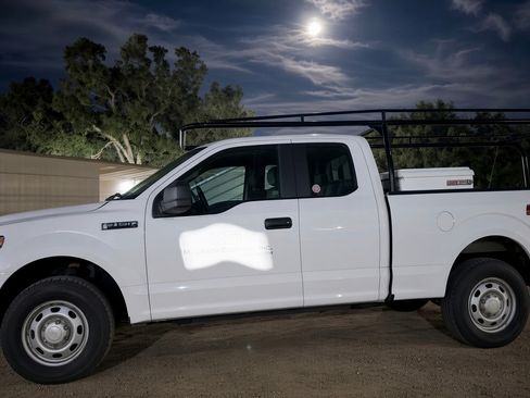 Used 2019 Ford F150 XL w/ Equipment Group 101A Mid RWD image 1