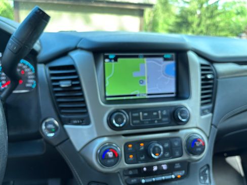 Used 2019 GMC Yukon XL Denali AWD/4WD image 8
