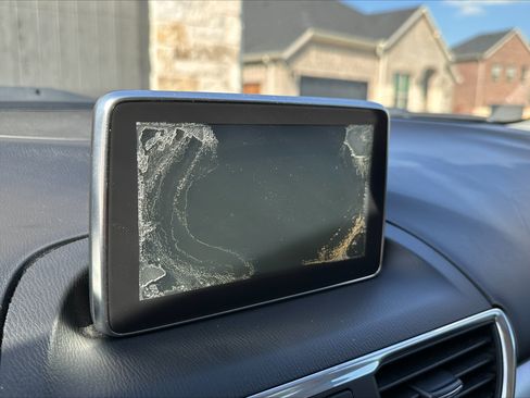 Used 2016 MAZDA MAZDA3 s Grand Touring FWD image 12